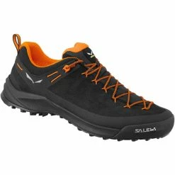 SALEWA Wildfire Leather Shoes Men black/fluo orange